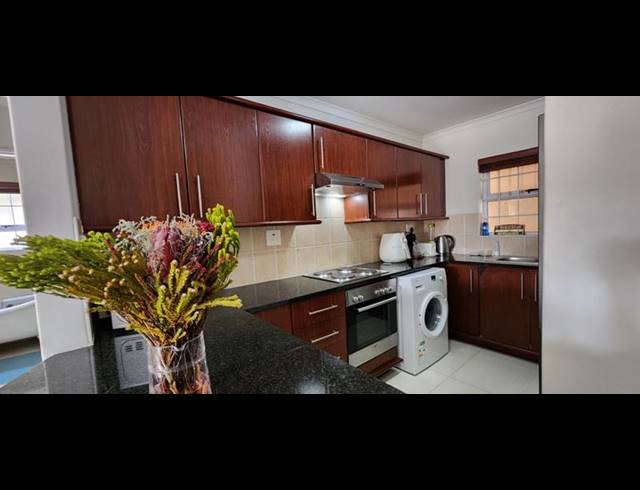 2 BEDROOM APARTMENT FOR SALE IN CENTURY CITY